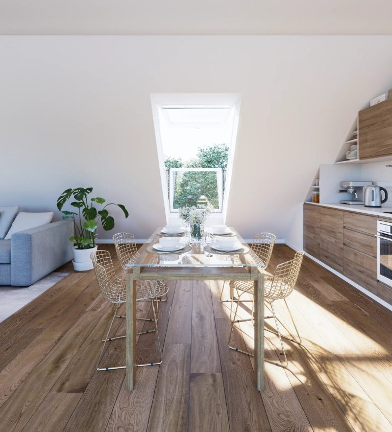 Cucina con tavolo sotto finestra per tetti verticale e balcone