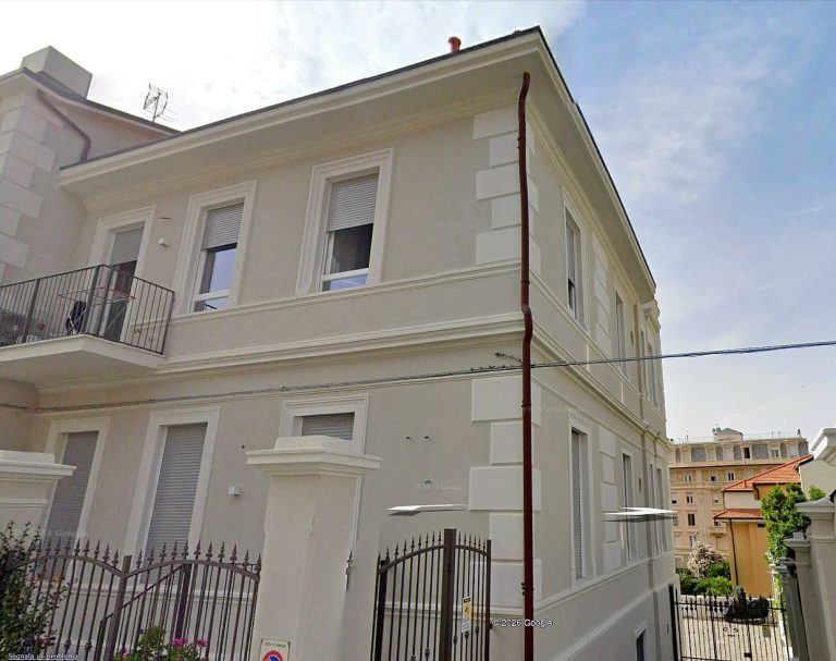 Nuovi serramenti a Varazze